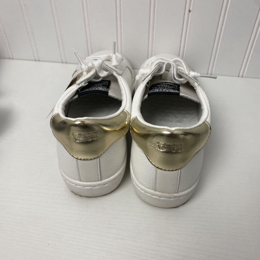 LEATHER TENNIS SHOES