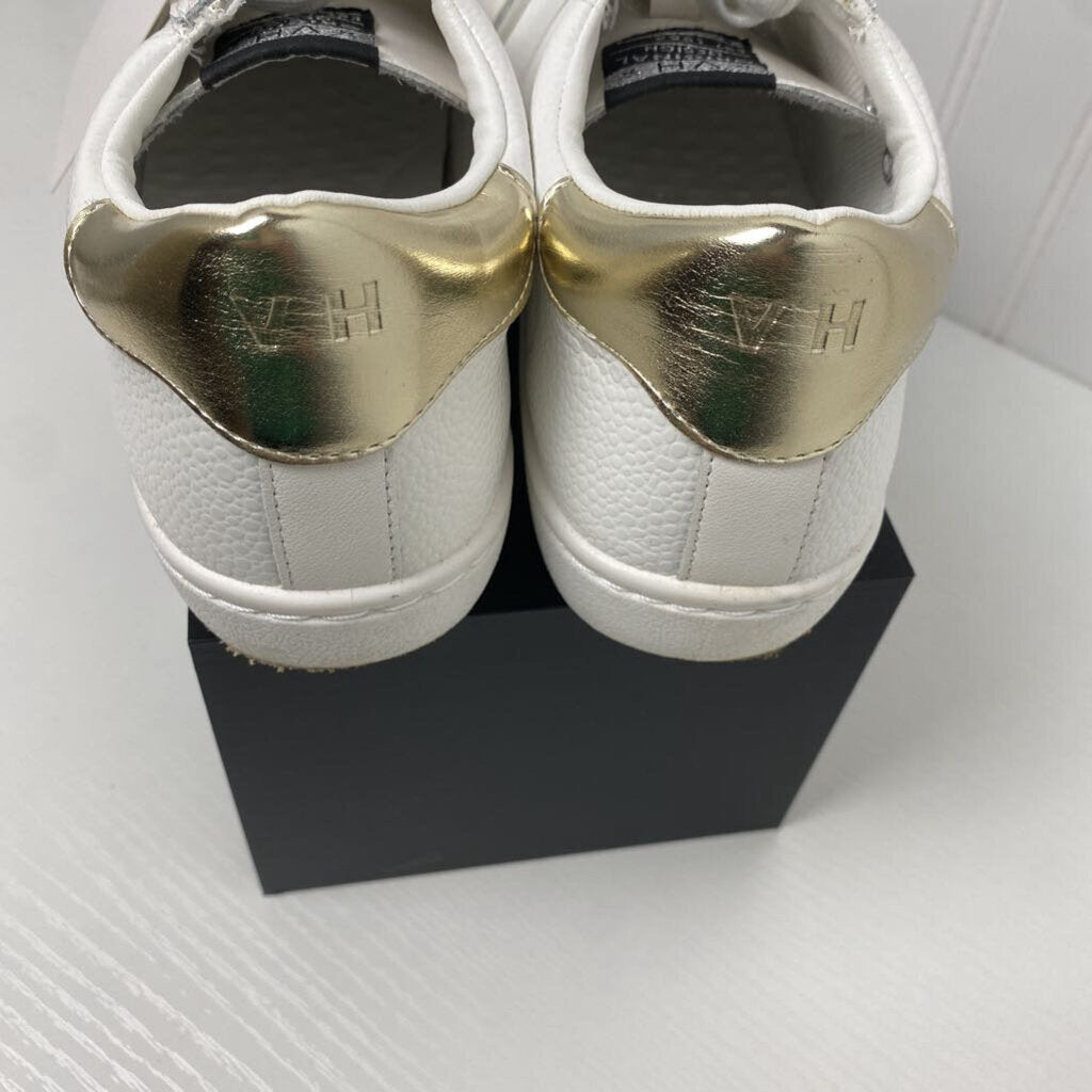 LEATHER TENNIS SHOES