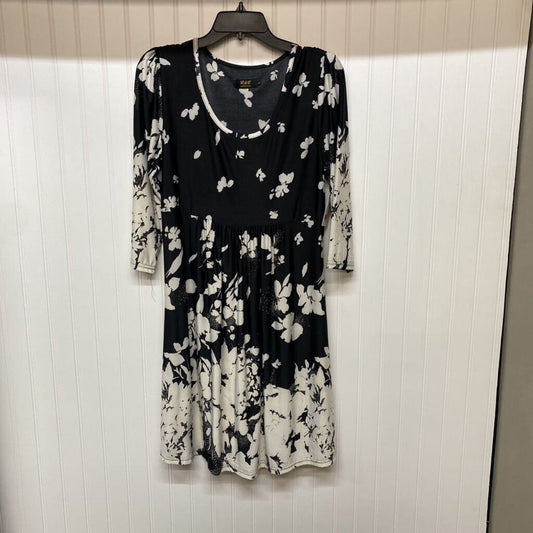 LONG SLEEVED SHORT DRESS