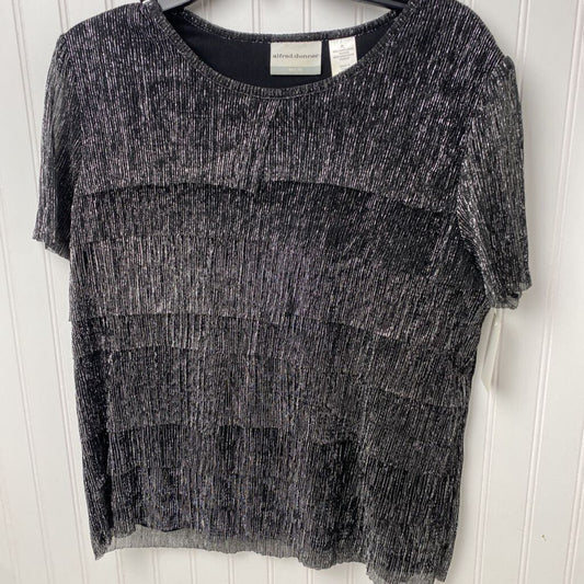 SHORT SLEEVE KNIT TOP