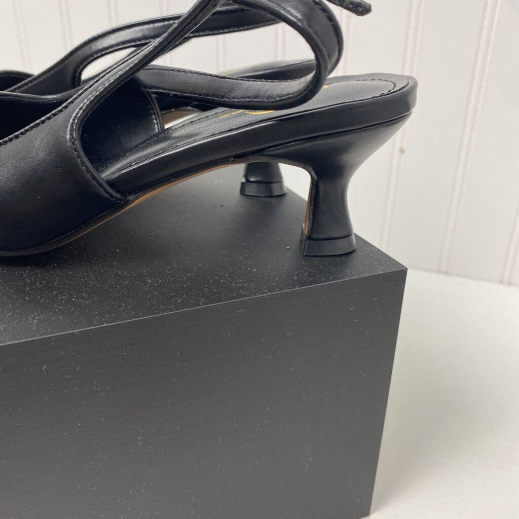 SLING BACK KITTEN HEELS