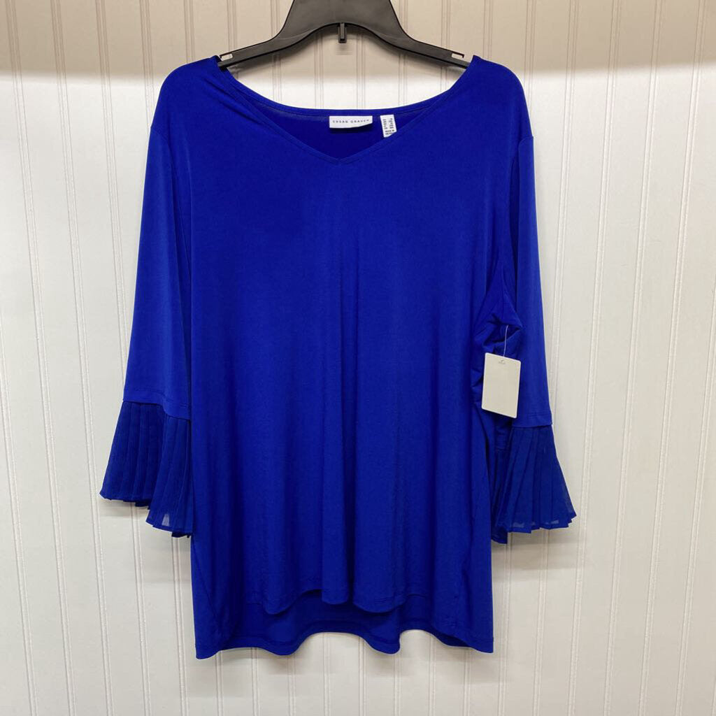 LONG SLEEVE KNIT TOP