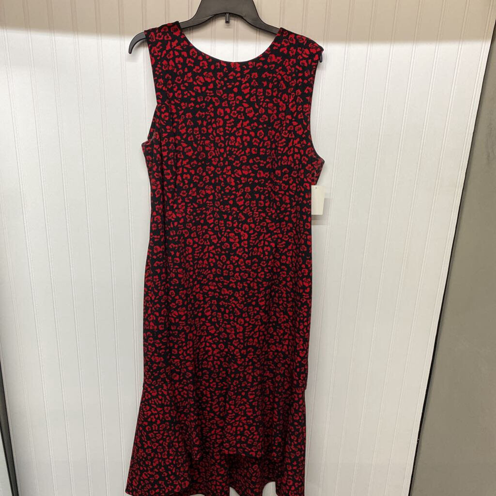 SLEEVELESS LONG DRESS