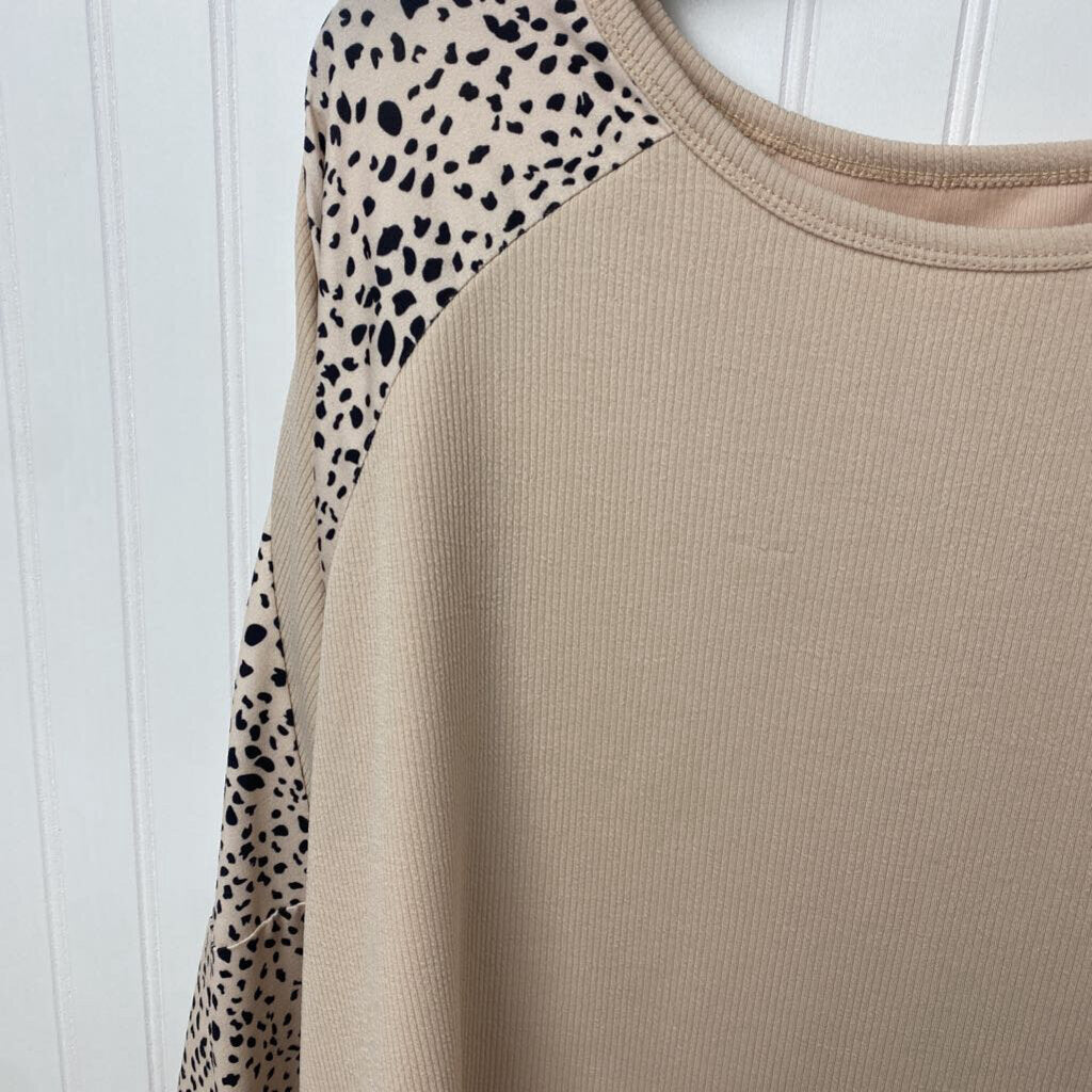 LONG SLEEVE RIBBED KNIT TOP