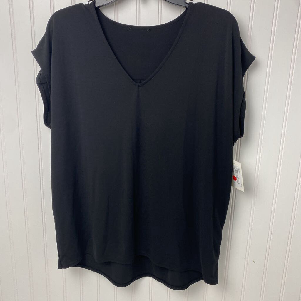SHORT SLEEVE TOP
