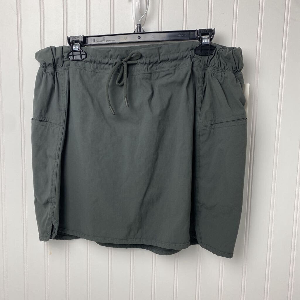 LADIES SKORT