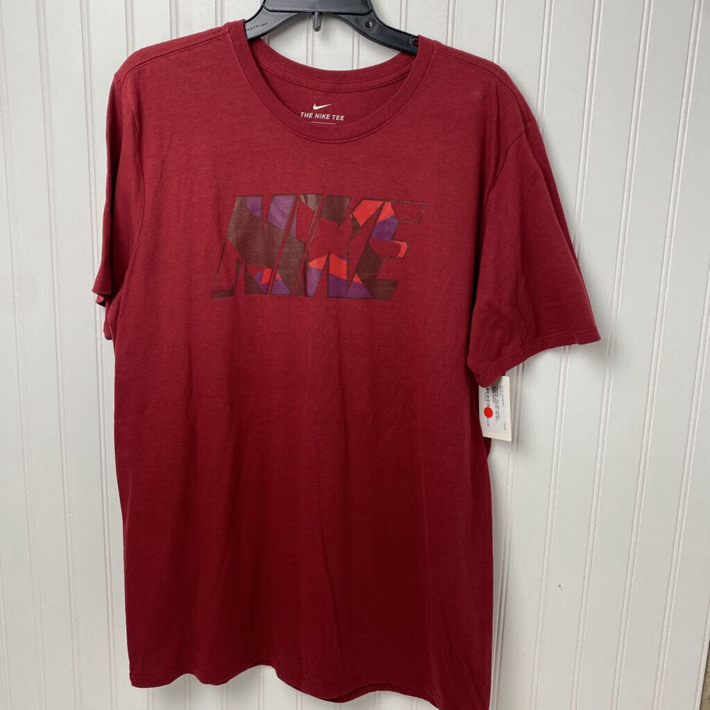 SHORT SLEEVE GRAPHIC TEE