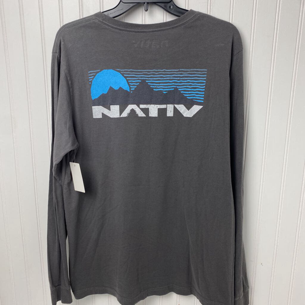 LONG SLEEVE GRAPHIC TEE