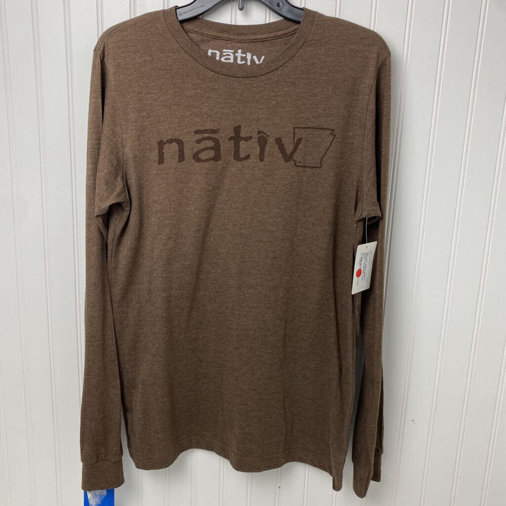 LONG SLEEVE GRAPHIC TEE