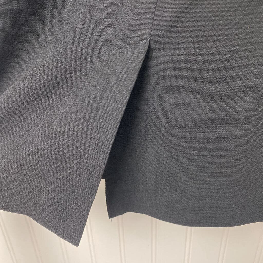 PENCIL STYLE SKIRT