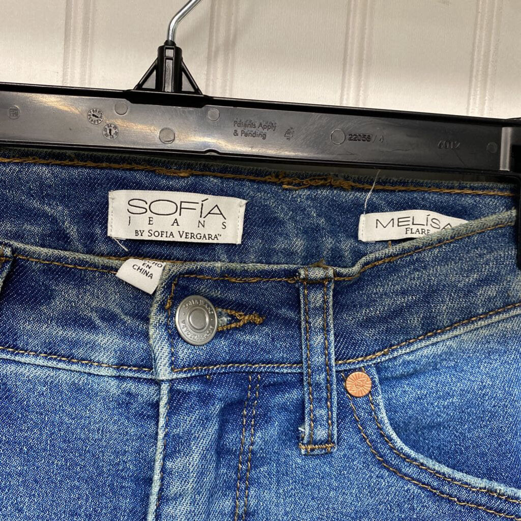 FLARED JEANS