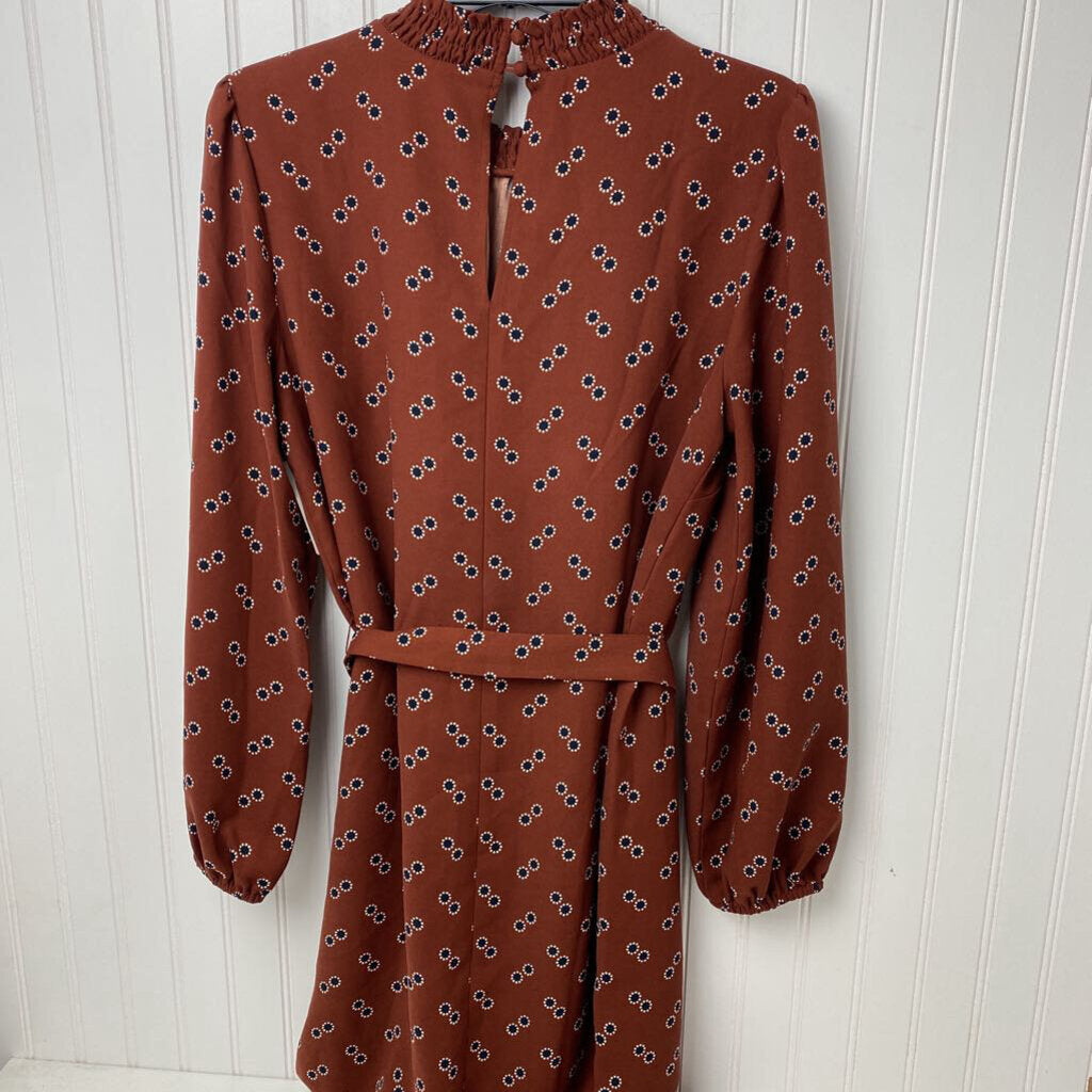 LONG SLEEVED HIGH NECK DRESS
