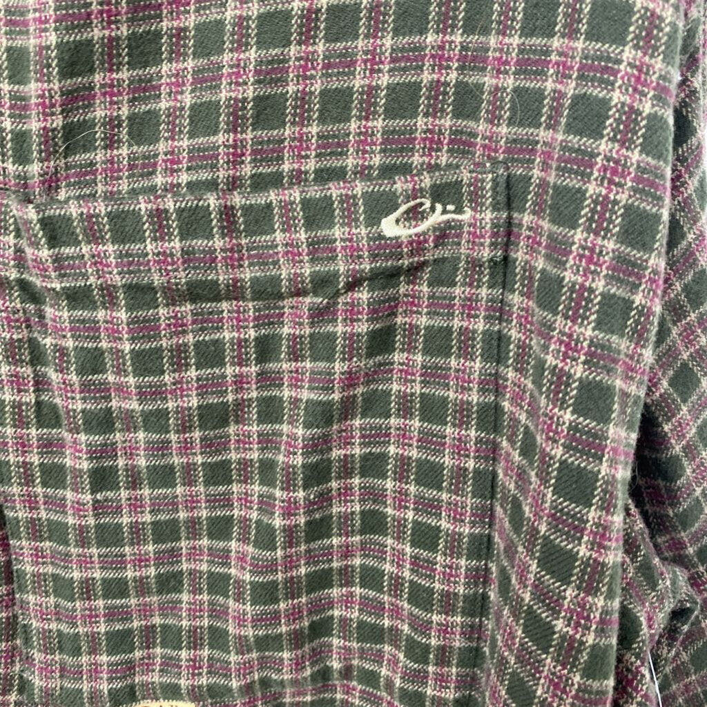 FLANNEL BUTTON DOWN