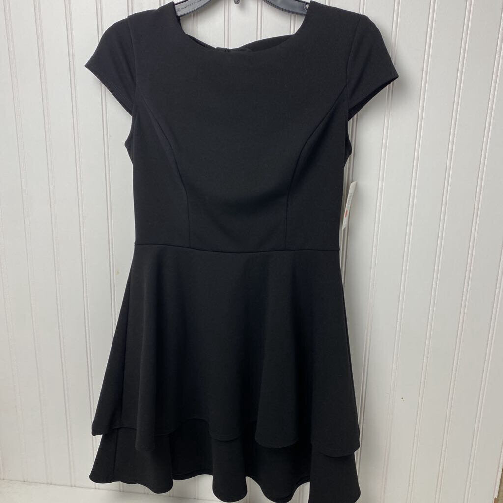 CAP SLEEVED W/BOW ON BACK