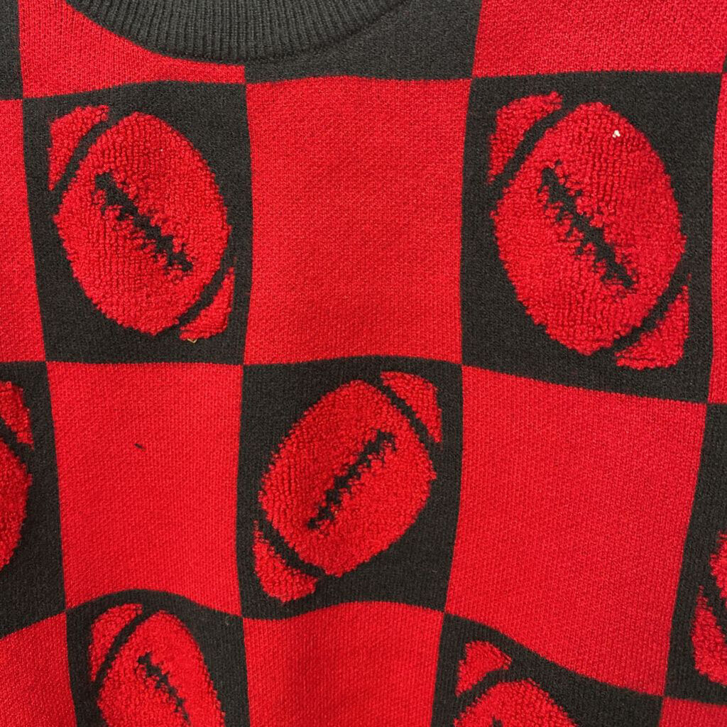 SHORT SLEEVED FOOTBALL SWEATER