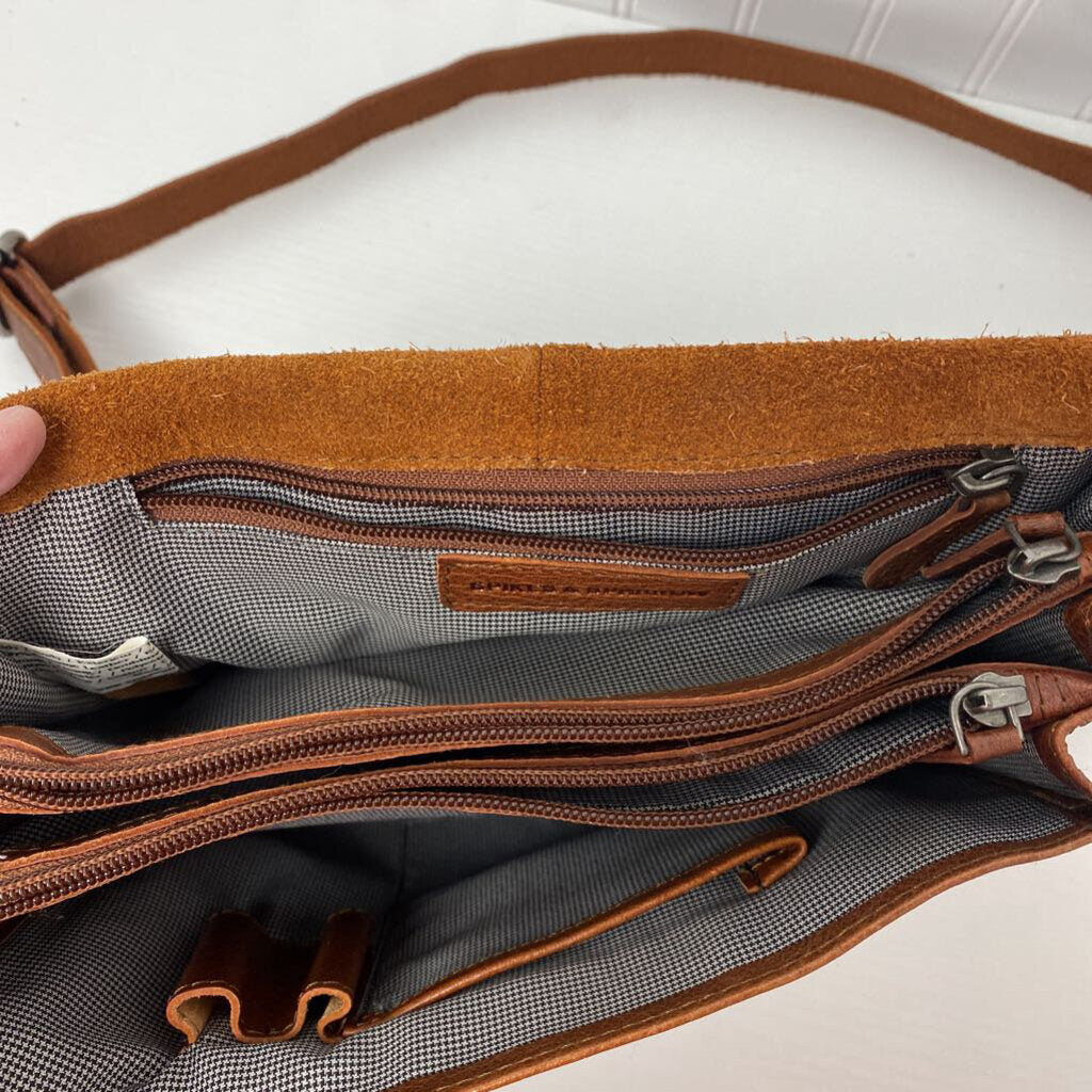LEATHER SHOULDER BAG