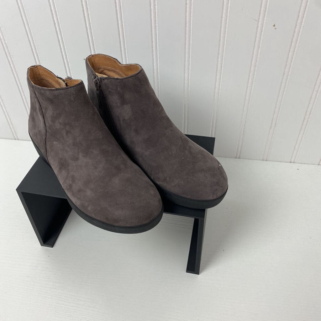 SUEDE ANKLE BOOTS