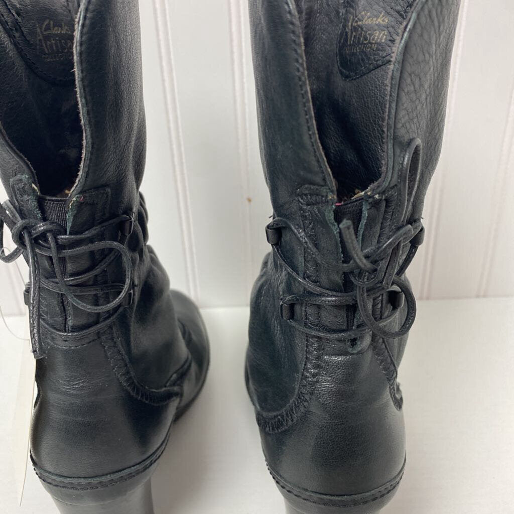 HEELED CALF BOOTS