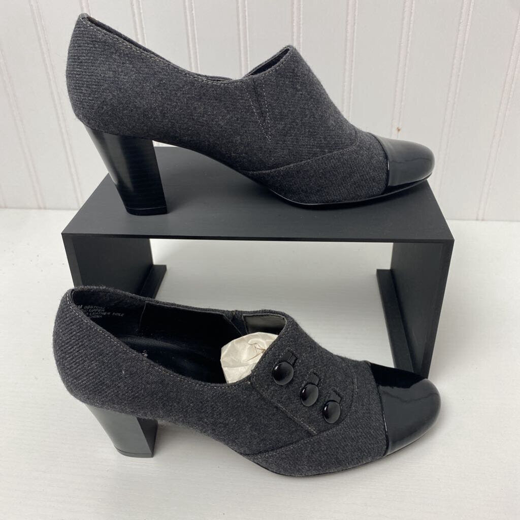 WOOL HEELS WITH BUTTONS