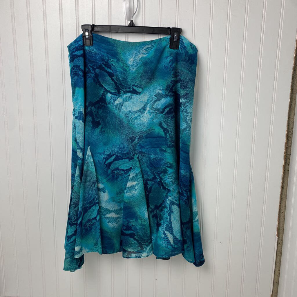 LADIES FLOWY SKIRT