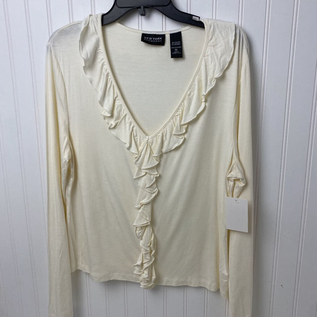 RUFFLED LONG SLEEVED