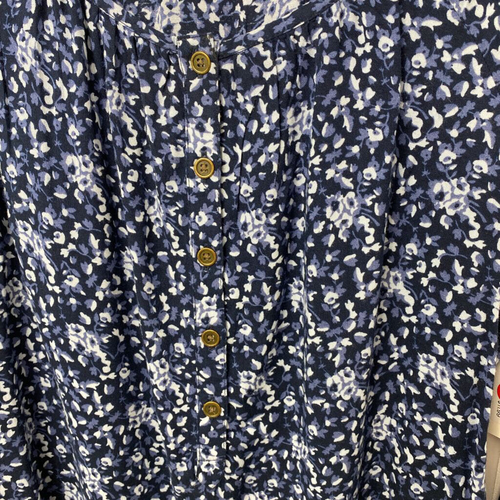 3/4 BUTTON LONG SLEEVED
