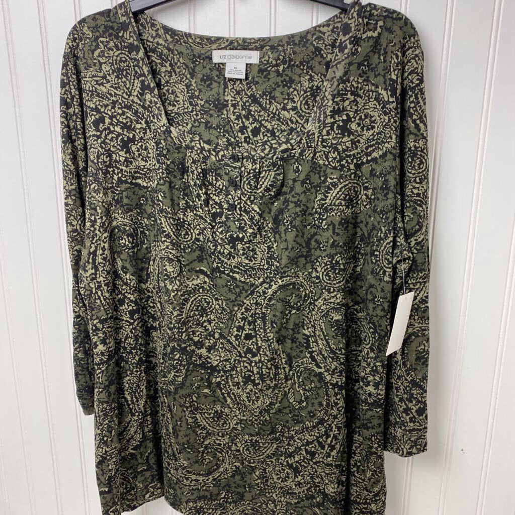 LONG SLEEVED WITH 3 BUTTONS