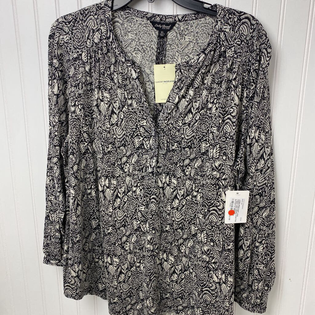 1/4 BUTTON V NECK LONG SLEEVED