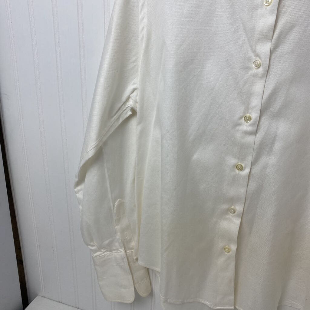 LONG SLEEVED BUTTON DOWN