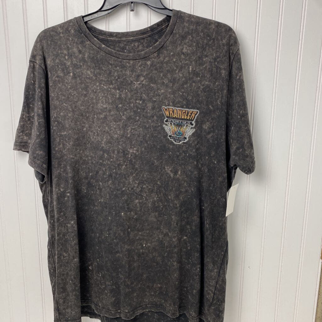 MENS GRAPHIC TEE