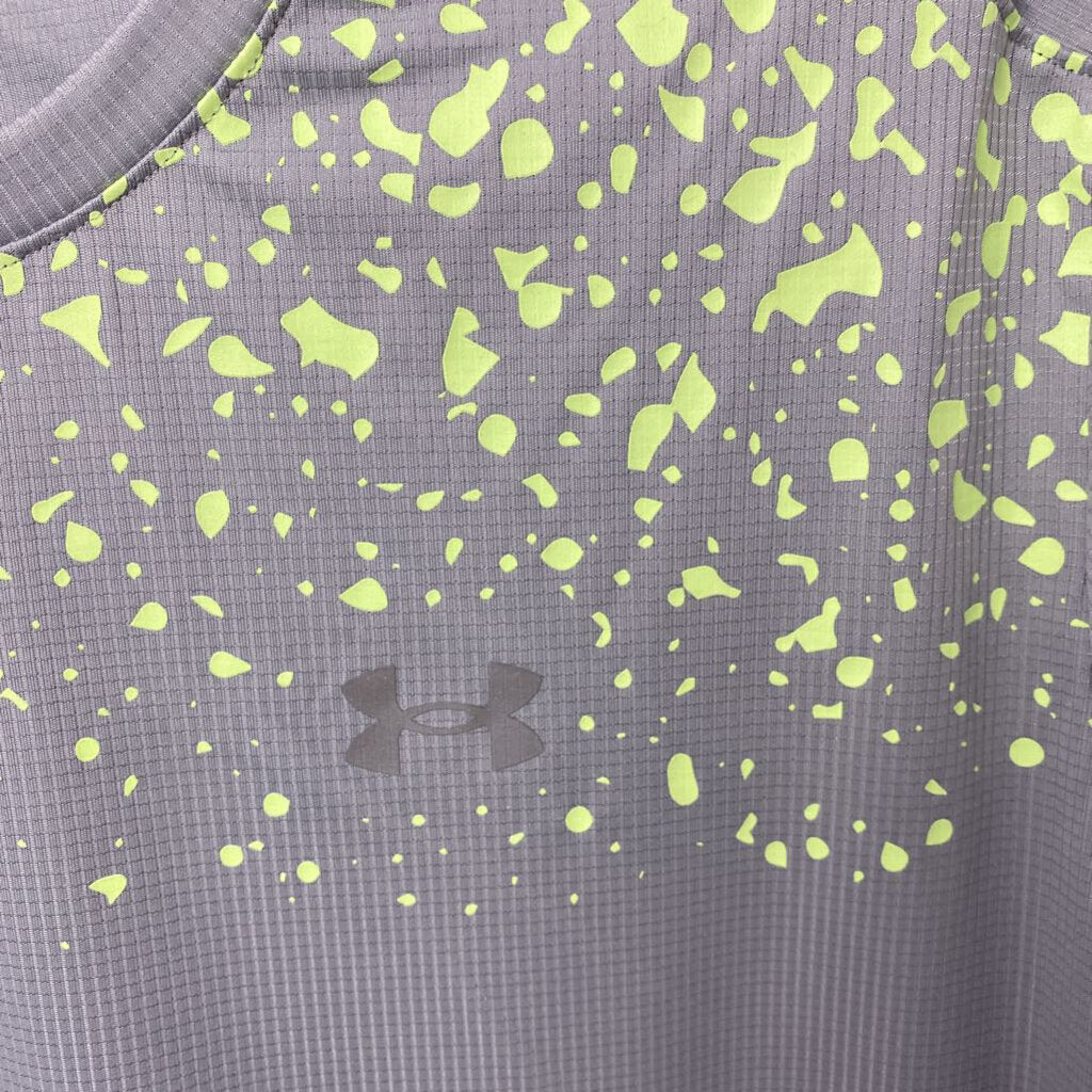 SHORT SLEEVE ATHLETIC SHIRT