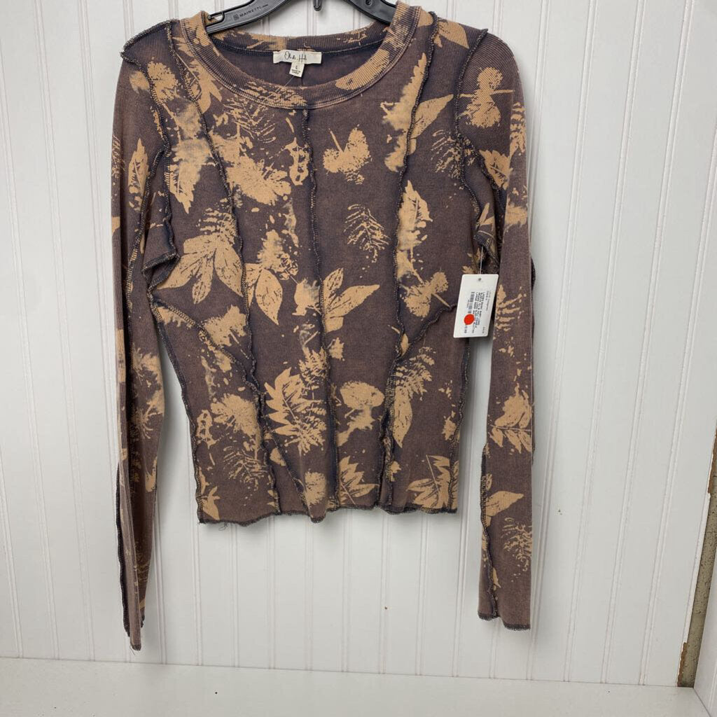 VISABLE SEAMS LONG SLEEVED