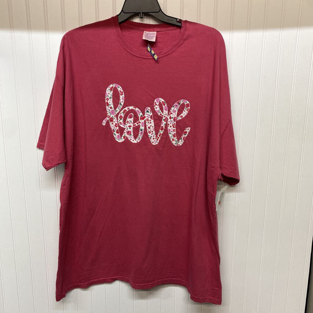 APPLIQUED LOVE SHIRT
