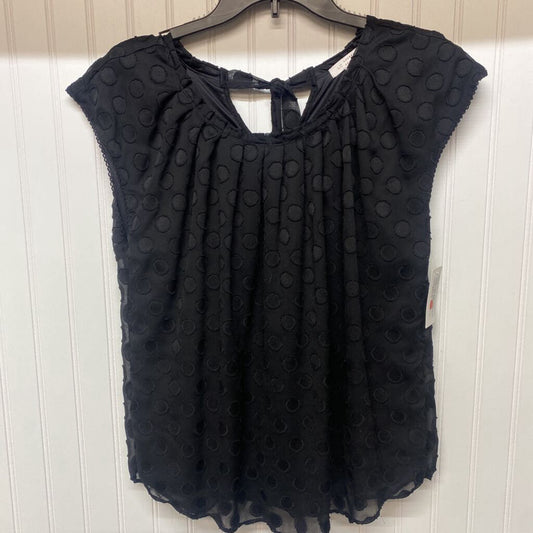 TIE AT NECK CAP SLEEVED