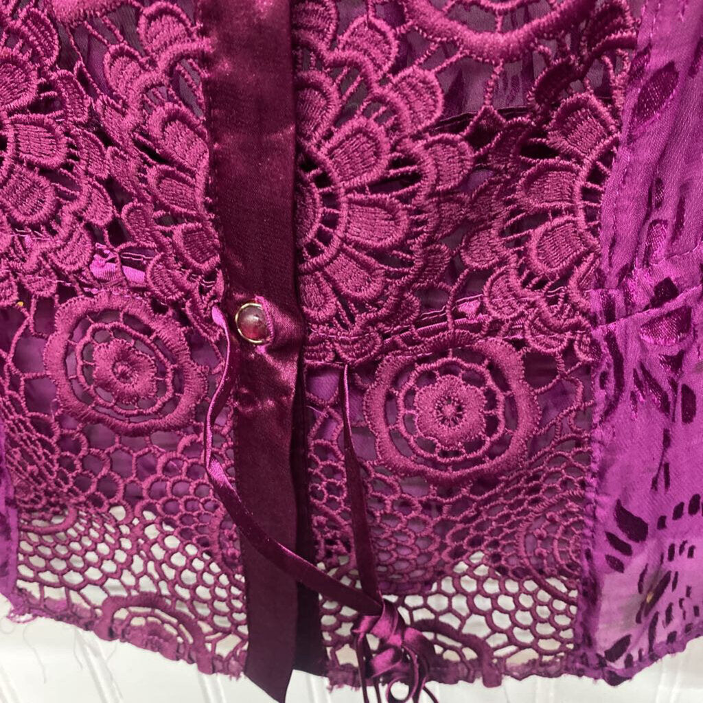 SHEAR BUTTON DOWN