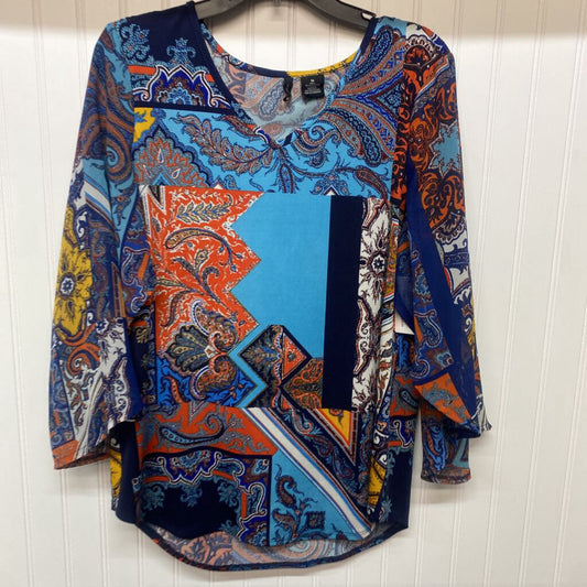 WIDE SLEEVED TOP