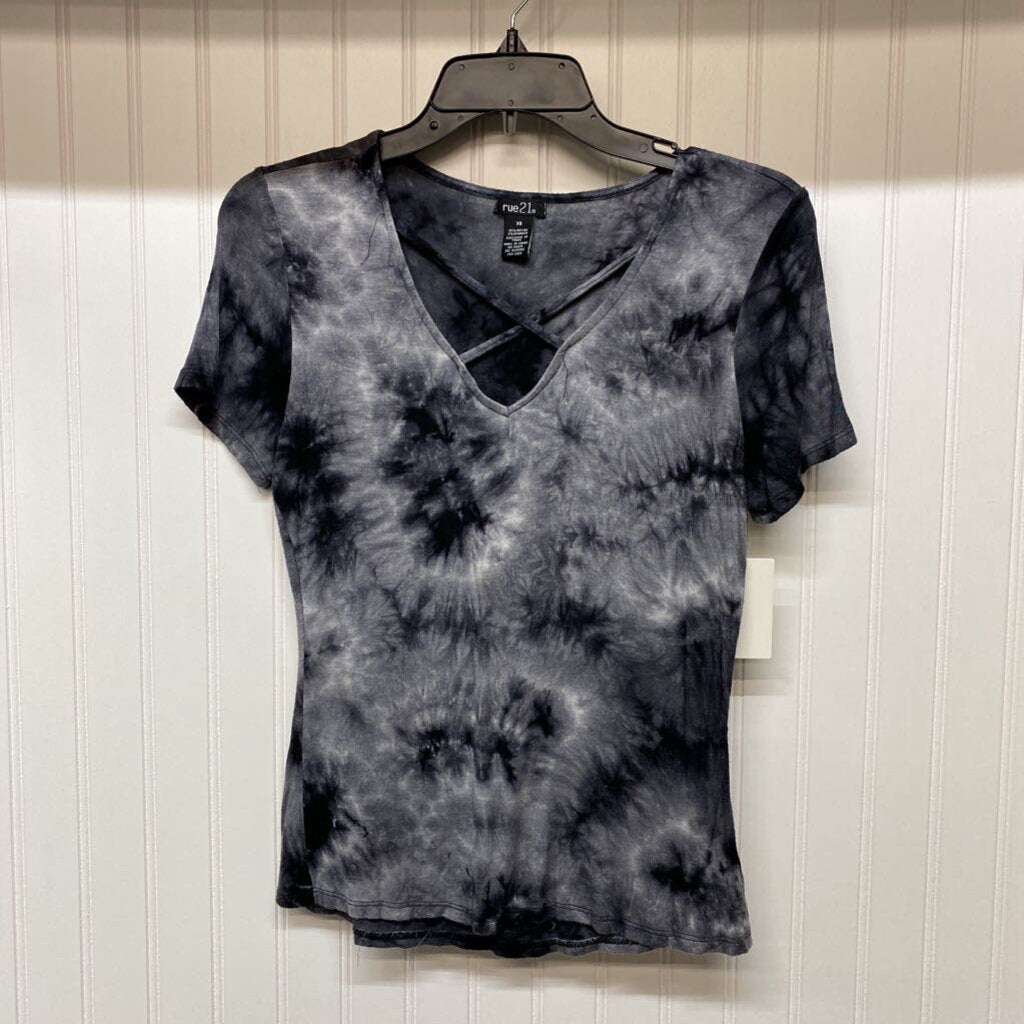 SHORT SLEEVE TEE