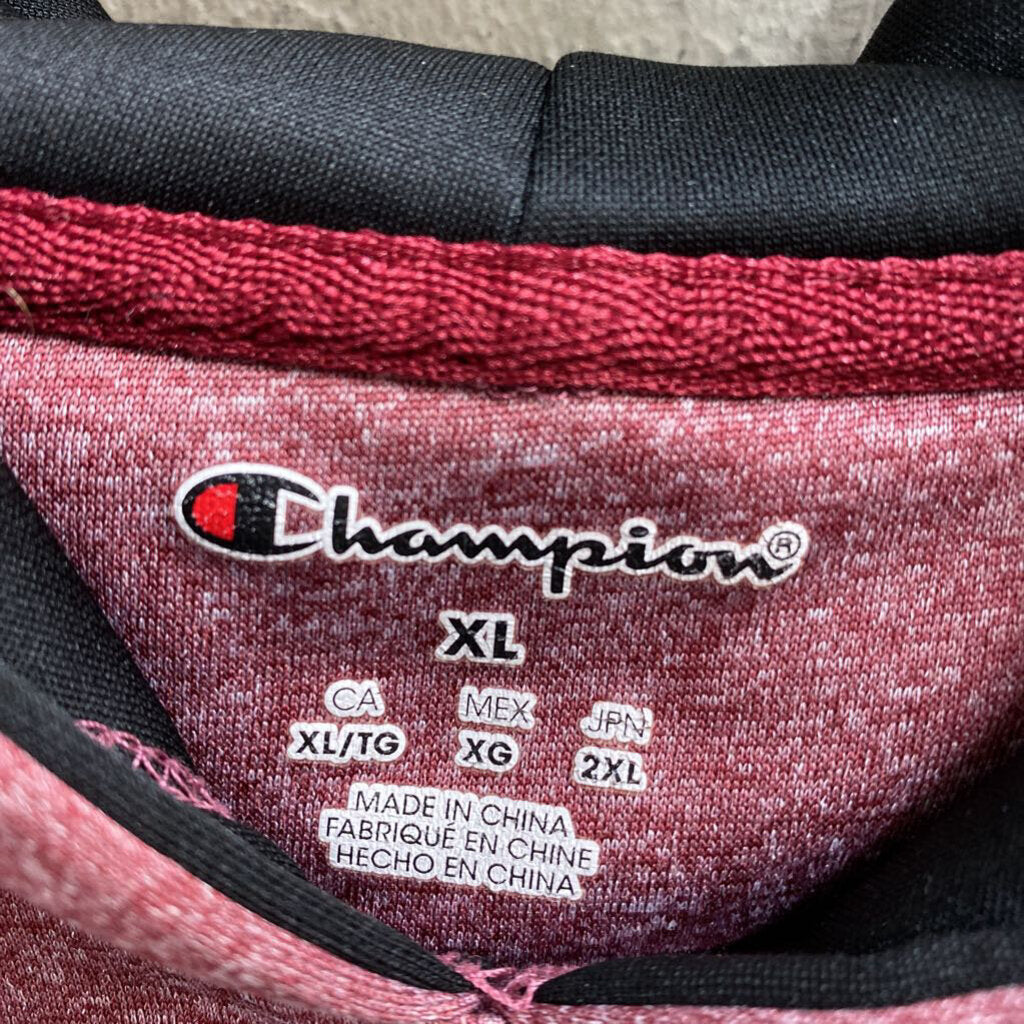 MENS HOODED GRAPHIC SWEATSHIRT
