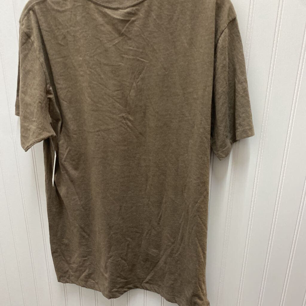 MENS GRAPHIC TEE