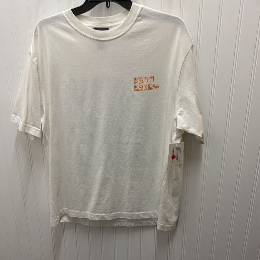 MENS GRAPHIC TEE
