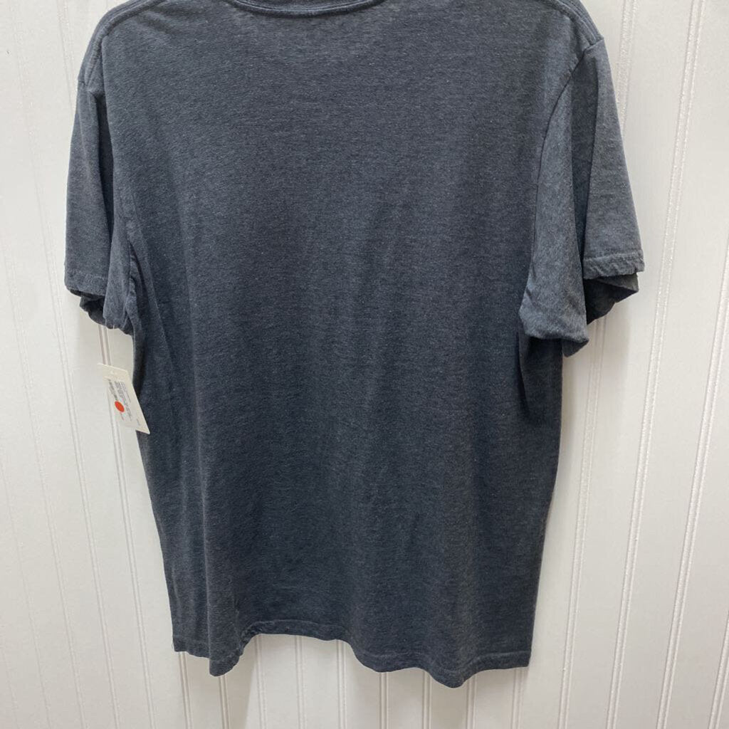 GRAPHIC TEE