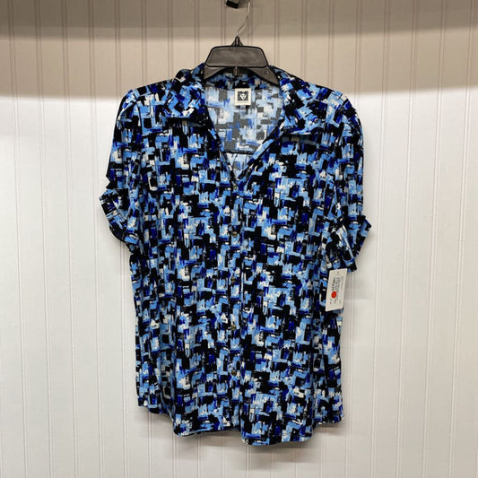 GOLD BUTTONS SHORT SLEEVED