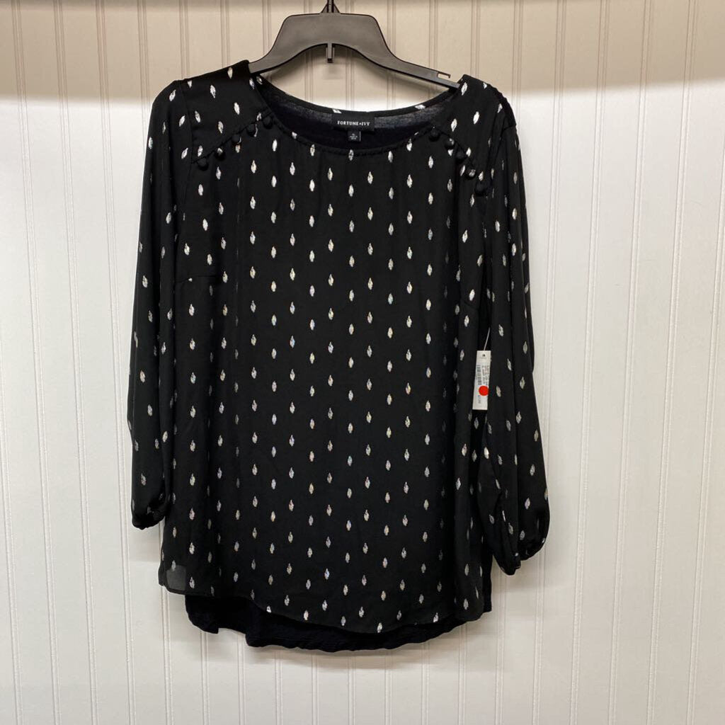 BLACK WITH SILVER SHEAR TOP
