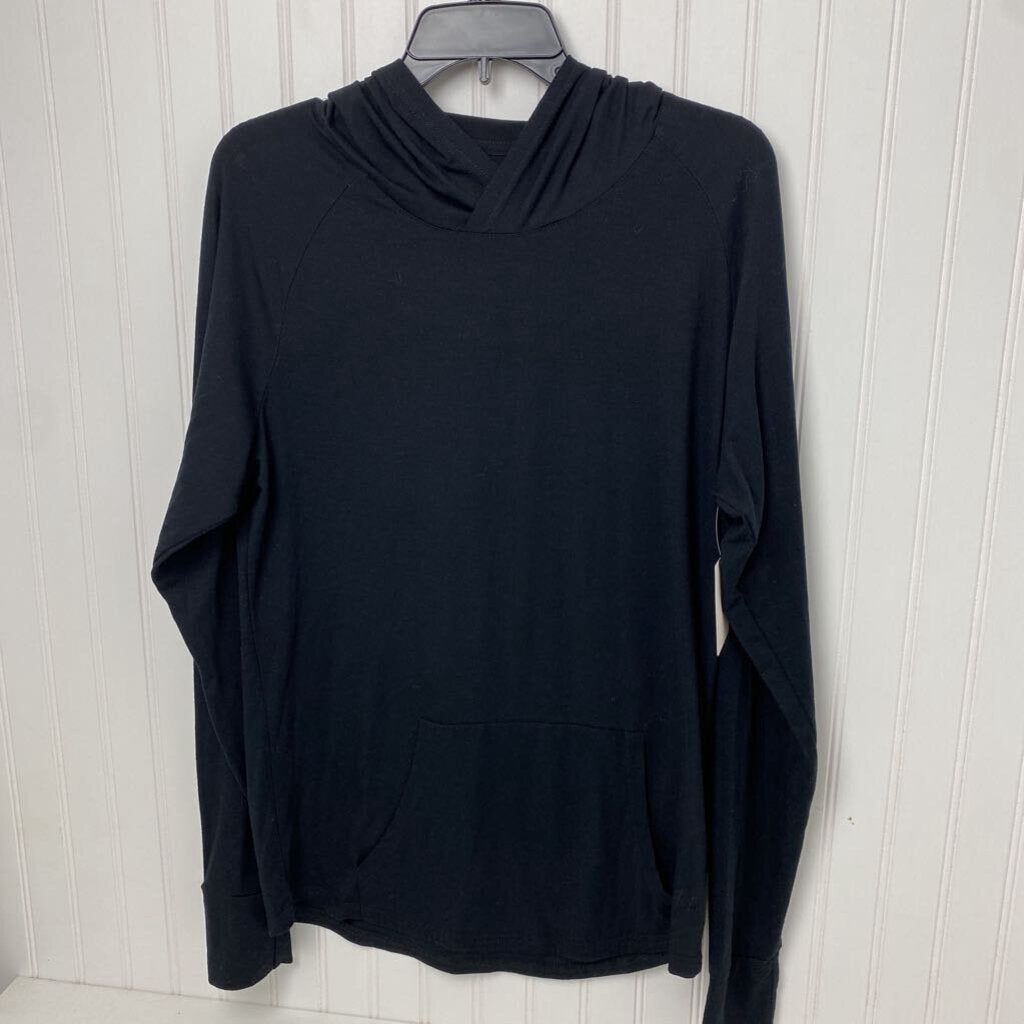 LONG SLEEVE HOODED TOP