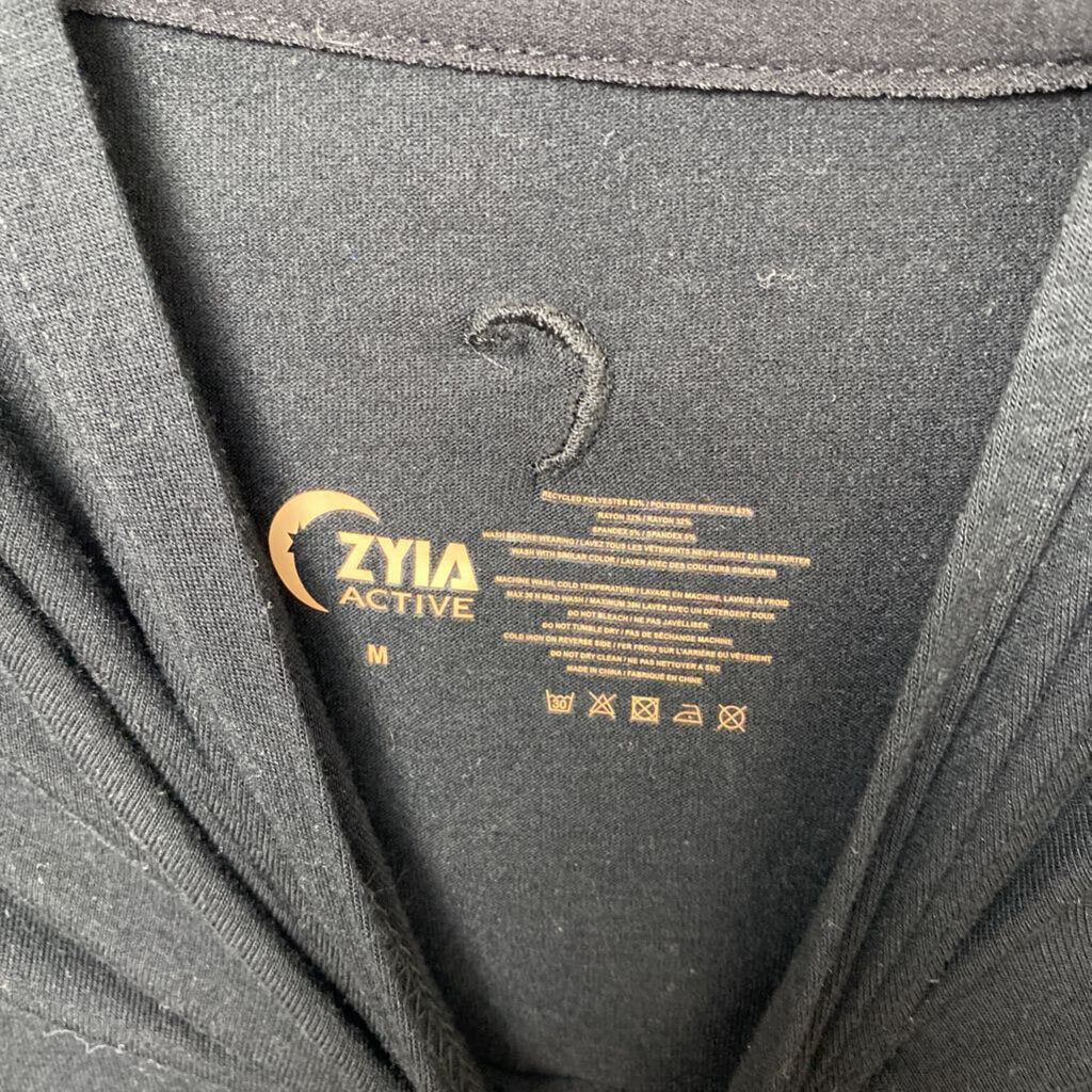LONG SLEEVE HOODED TOP