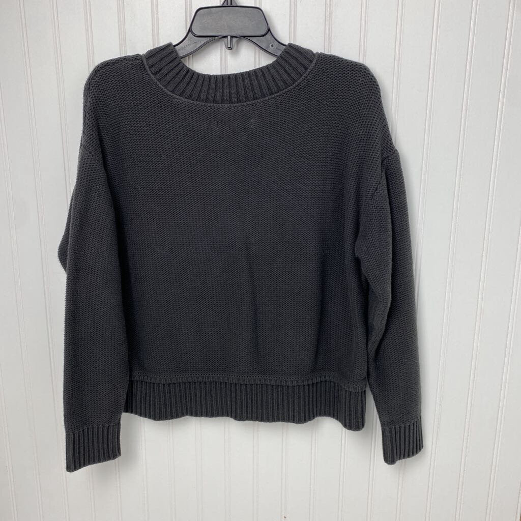 V NECK SWEATER