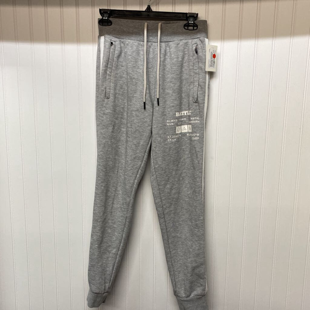 *DRAWSTRING SWEATPANTS WITH GRAPHIC ON LEG ZIP POCKETS
