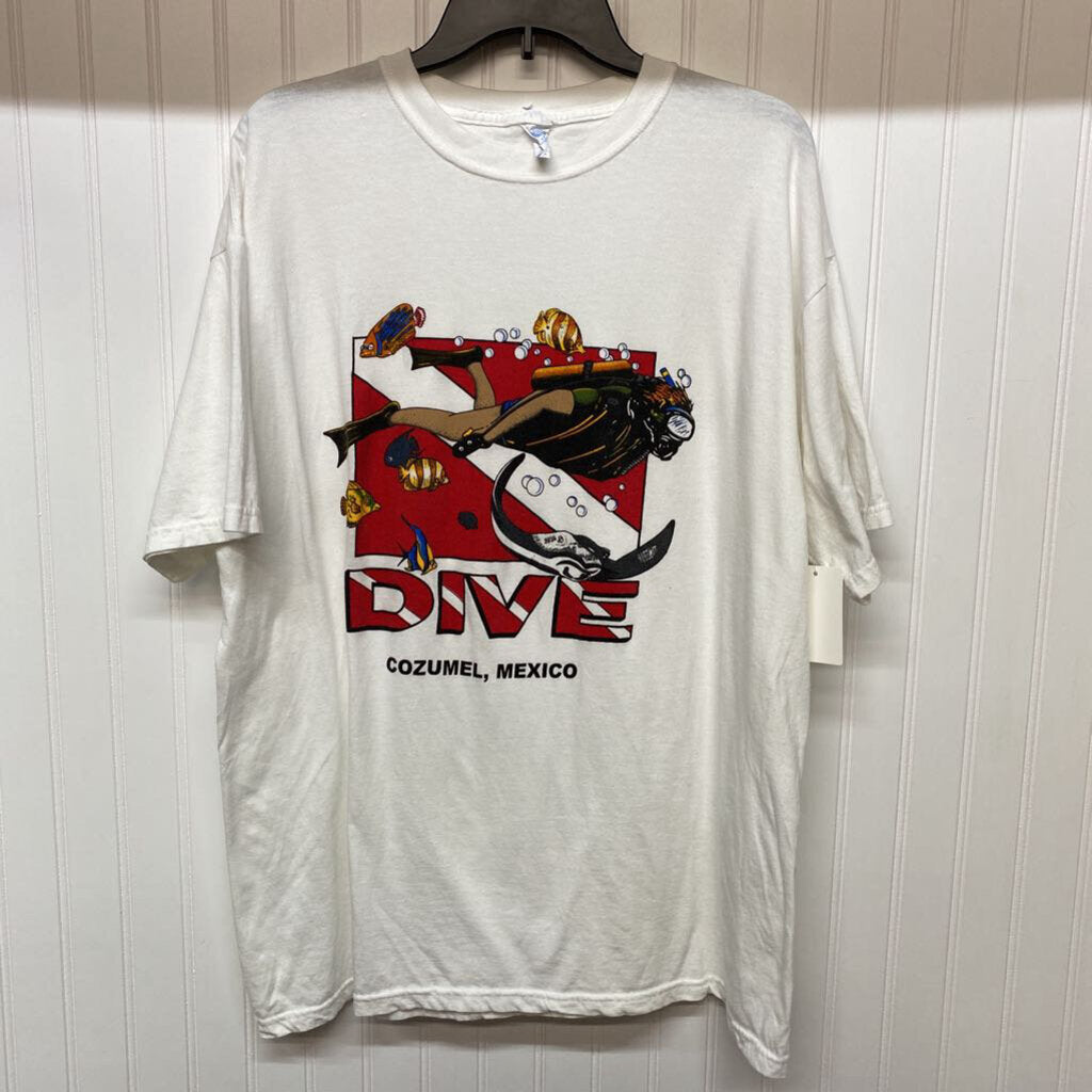 *GRAPHIC TEE "DIVE COZUMEL, MEXICO"