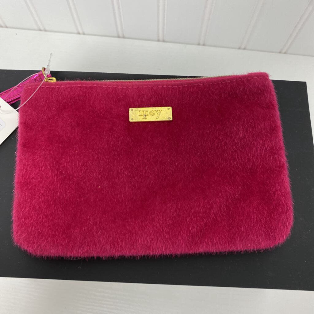 *HOT PINK MAKEUP BAG
