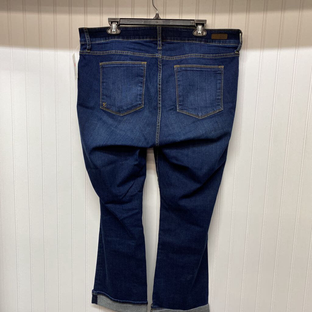 *HIGH RISE BOOTCUT "BABY"